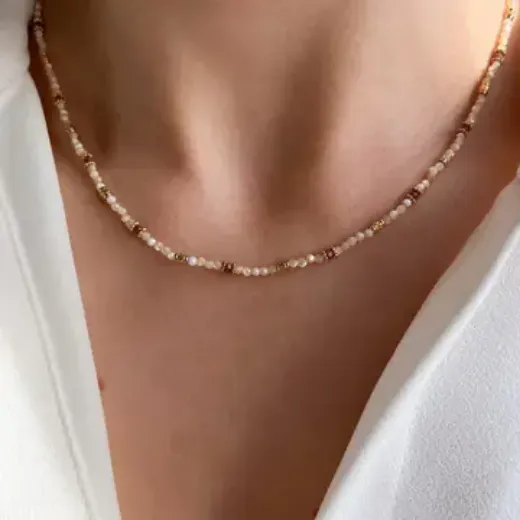 Image of Victoire Collection Mother-of-Pearl Necklace